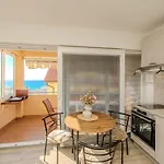 Mare Beautiful Sea View Apartamento *